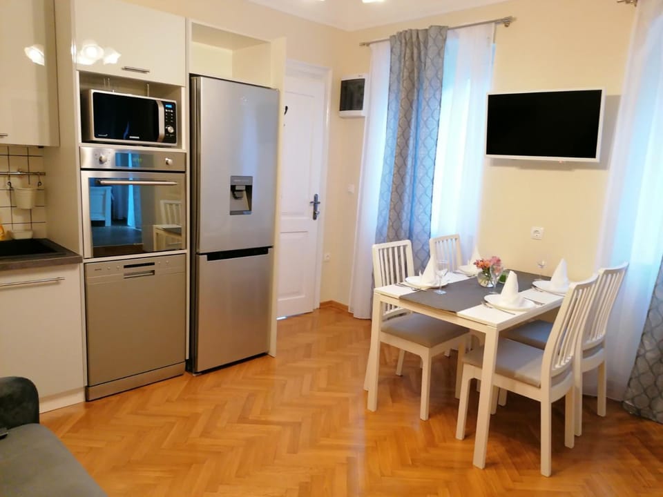 APARTMAN LUŠETIĆ Apartment in Opatija