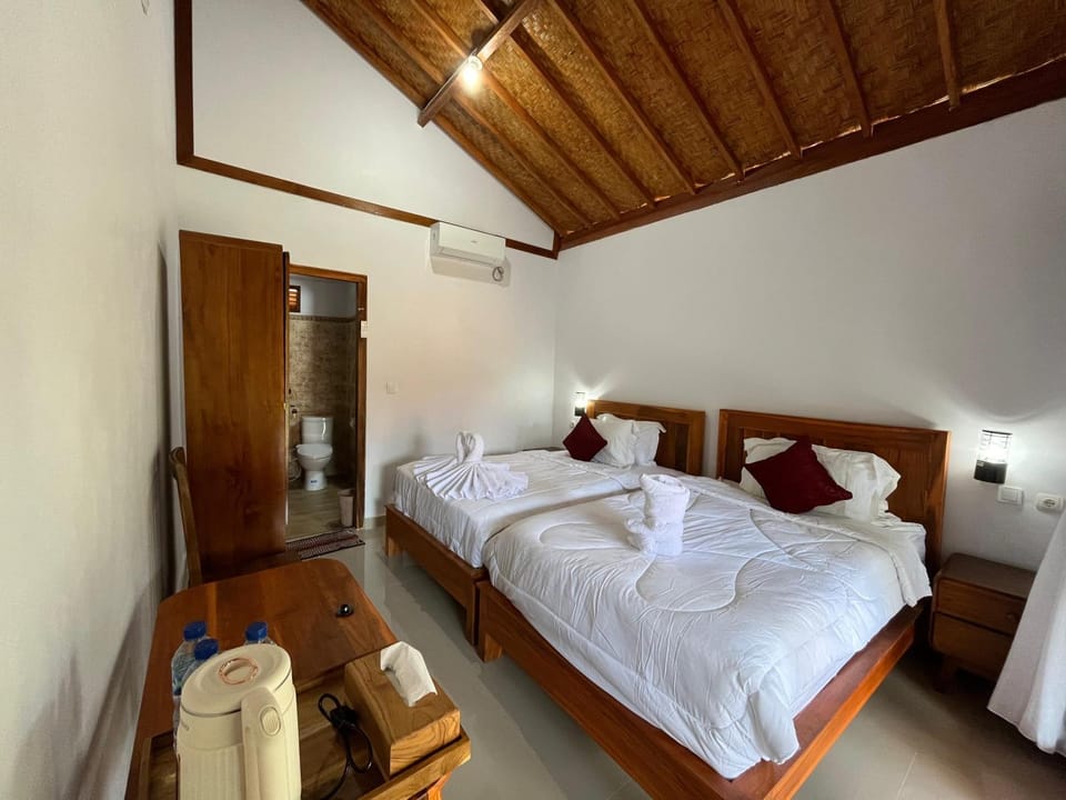 Wani Bali Resort 2 Campground/ 
RV Resort in Nusapenida
