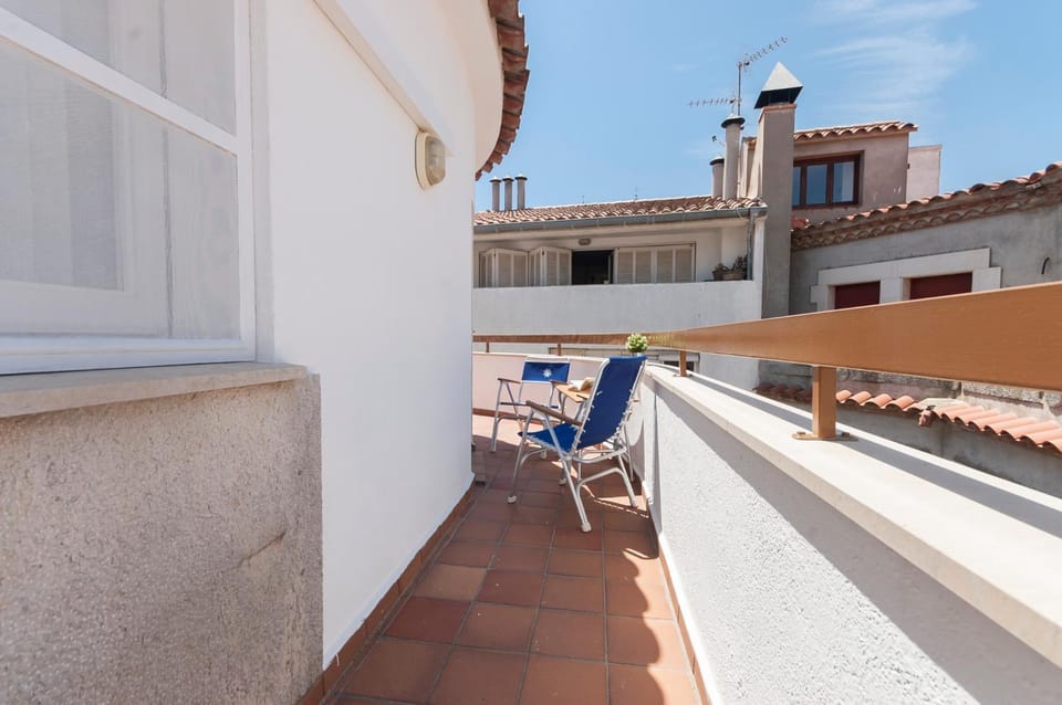 Property building, Balcony/Terrace