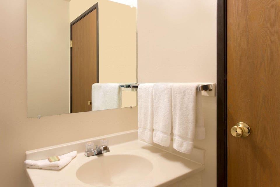 Bathroom, Photo of the whole room, On site