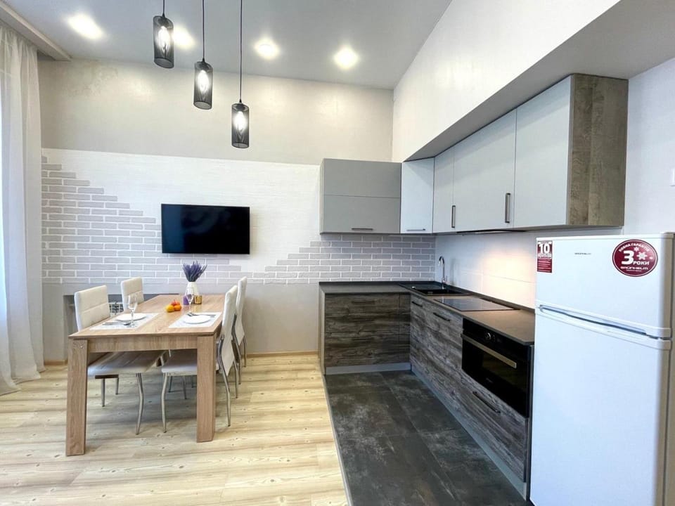 Communal lounge/ TV room, TV and multimedia, Kitchen or kitchenette, Dining area, Evening entertainment, minibar, pet friendly, stove