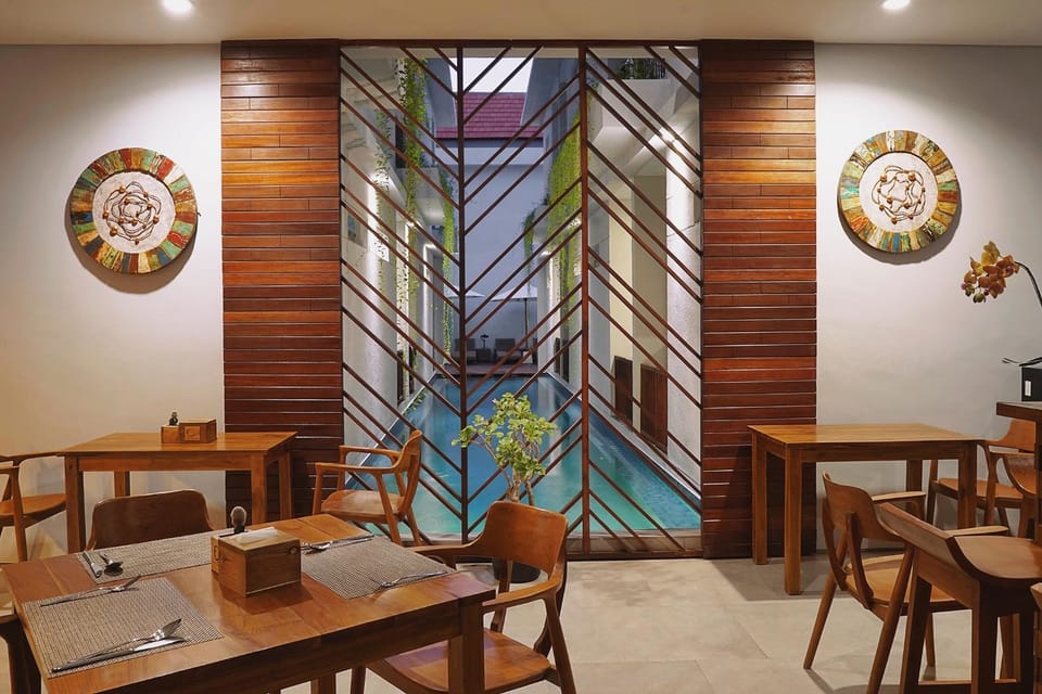 Seating area, Dining area