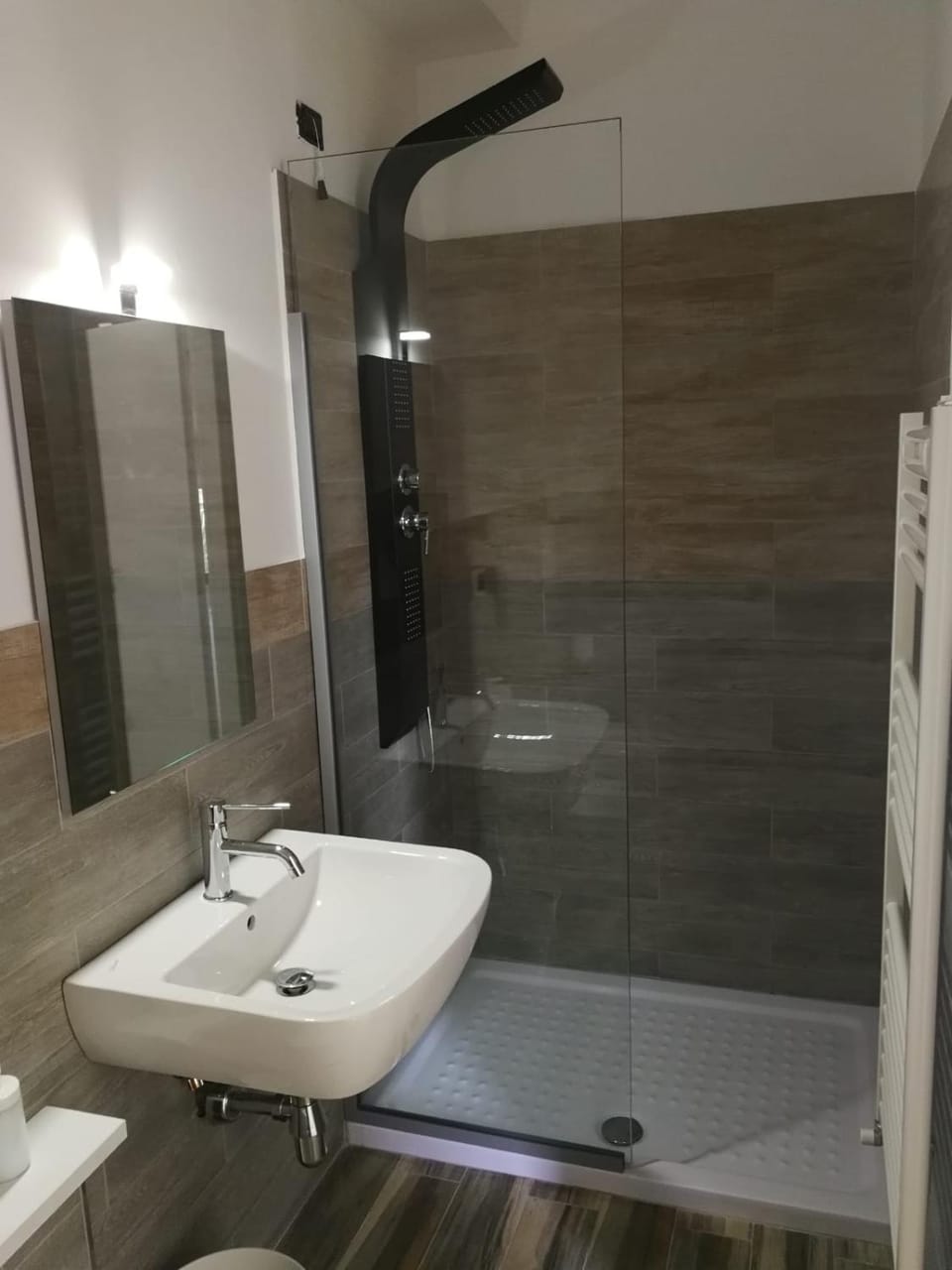 Shower, Bathroom