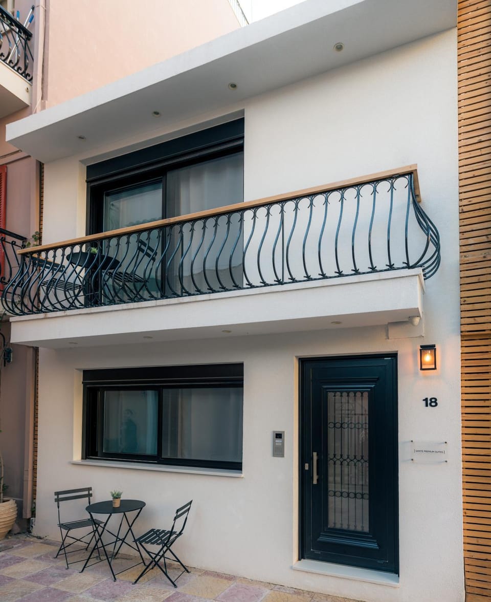 Santé Premium Suites Apartment in Zakynthos
