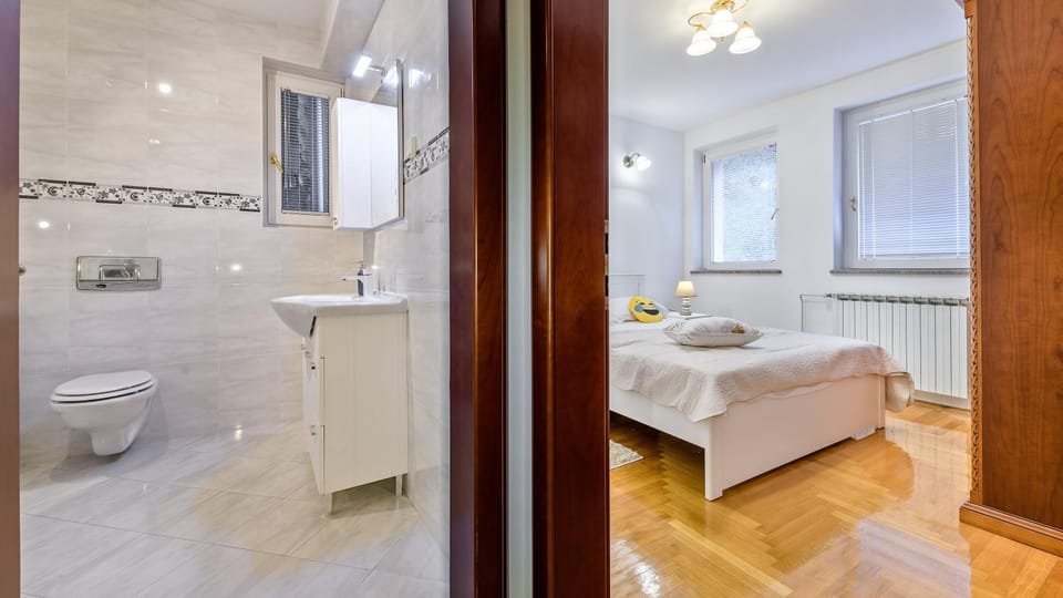 Central Apartment Smiley - FREE PARKING Apartment in City of Zagreb