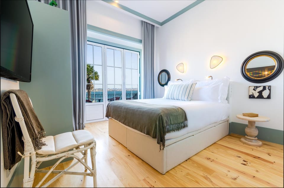 Bed, Photo of the whole room, Bedroom, Sea view