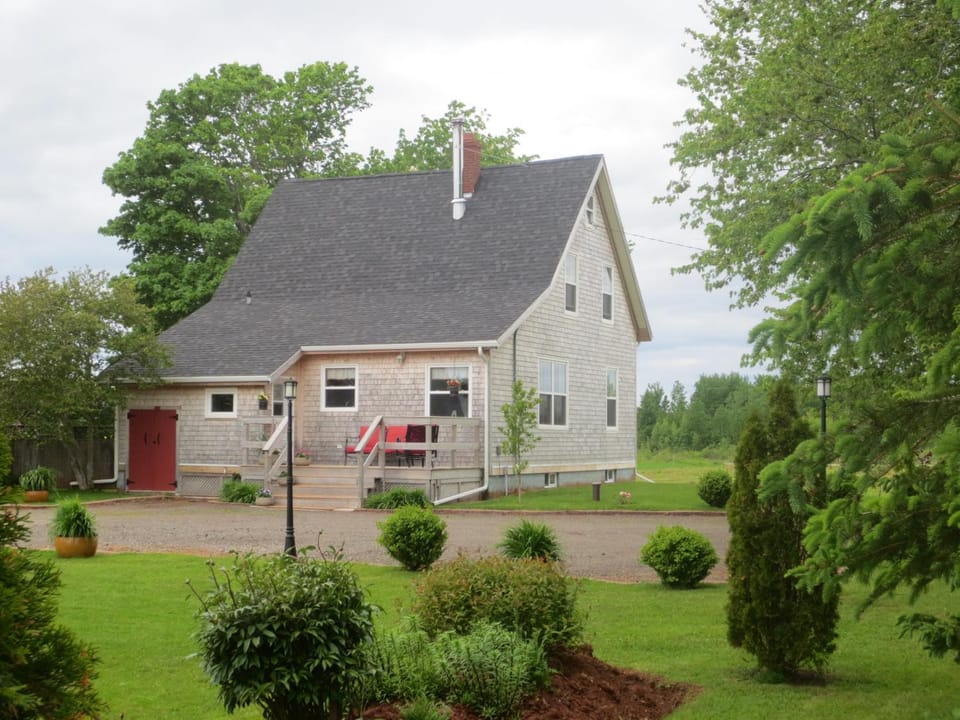 Property building, Garden