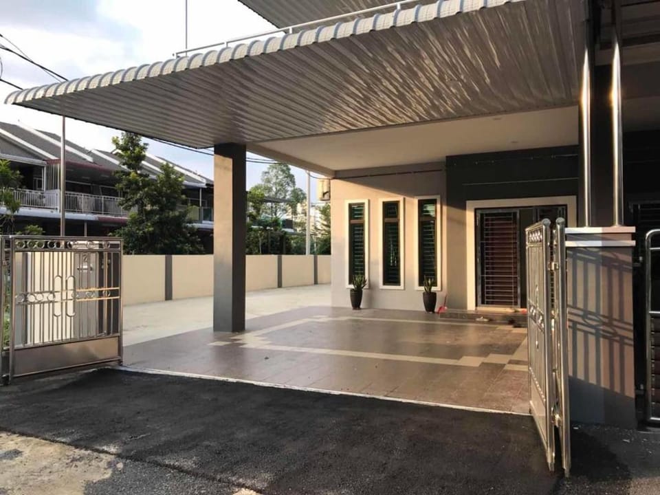 Family Homestay House in Perak