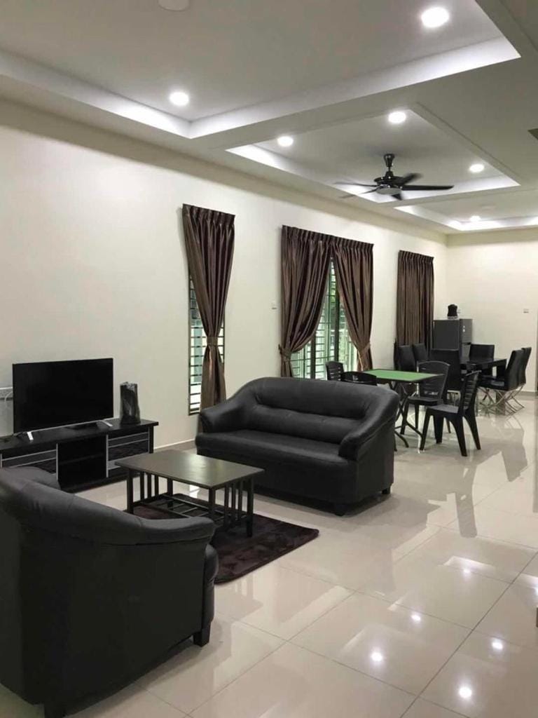 Family Homestay House in Perak