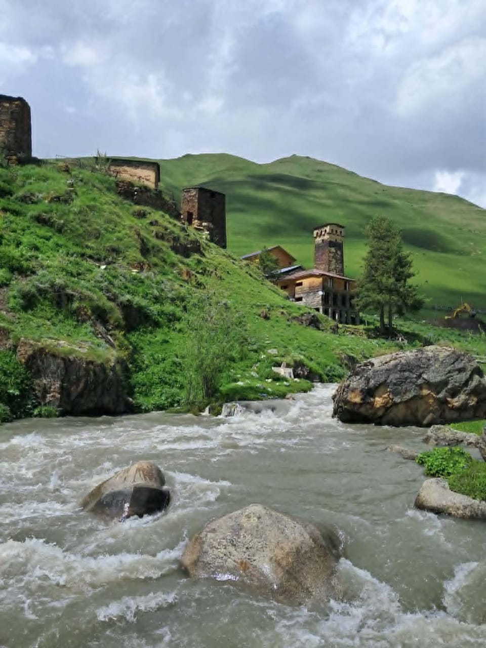 Nearby landmark, Natural landscape