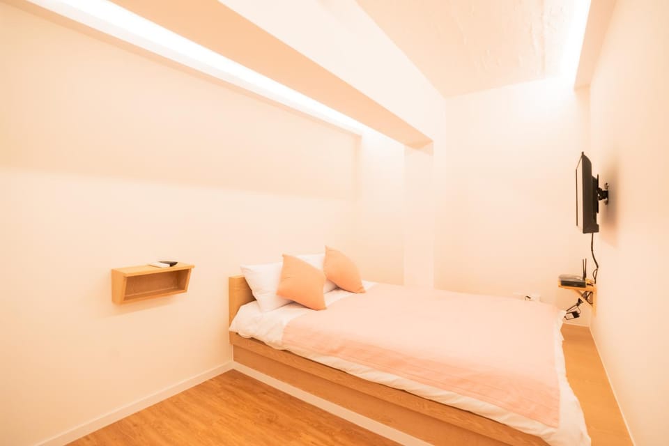 Huayuanhouse HQ in hongdae Bed and Breakfast in Seoul
