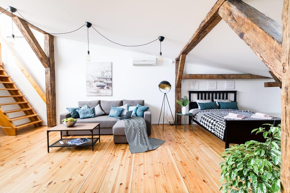 Cozy Studio Mansard Riga Old Town Aptartment, AC Apartment in Riga