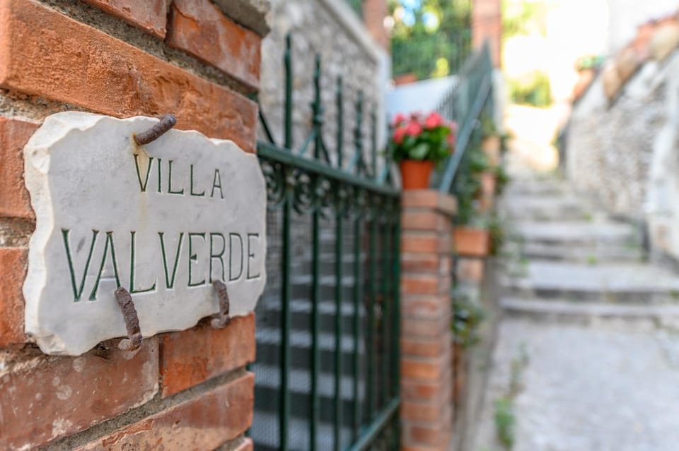 Property logo or sign
