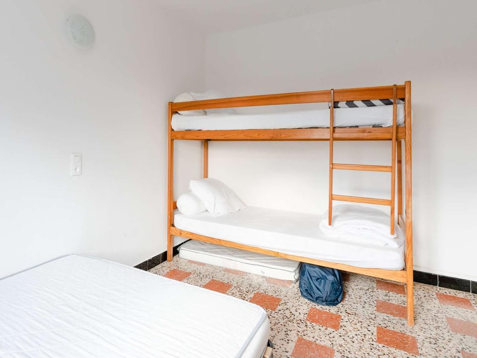 Appartement T2 en RDC, 6 pers, Narbonne-Plage, 100m de la mer, animaux OK, cuisine équipée, WiFi - FR-1-409-149 Apartment in Fleury