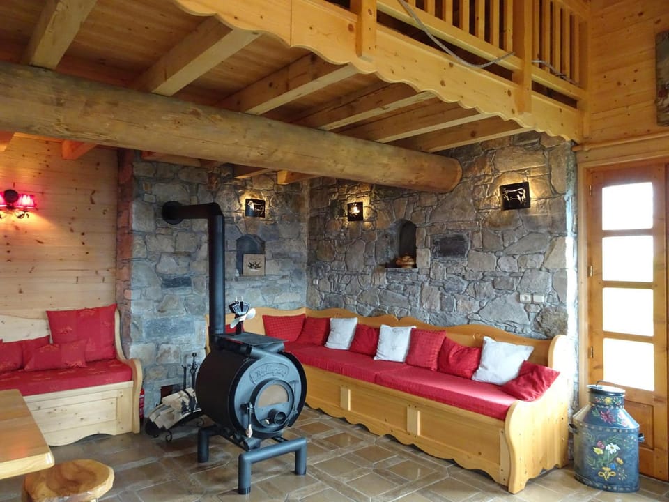 Chalet Alpage près des Cimes, 8 pers, Terrasse, Animaux admis - FR-1-464-148 Chalet in Champagny-en-Vanoise