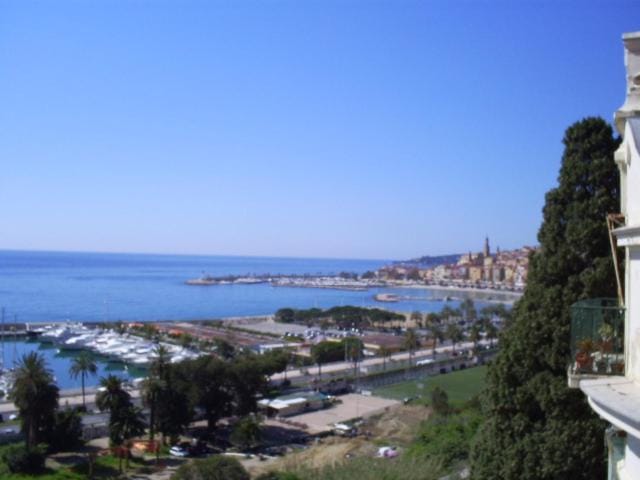 reve en bleu Apartment in Menton