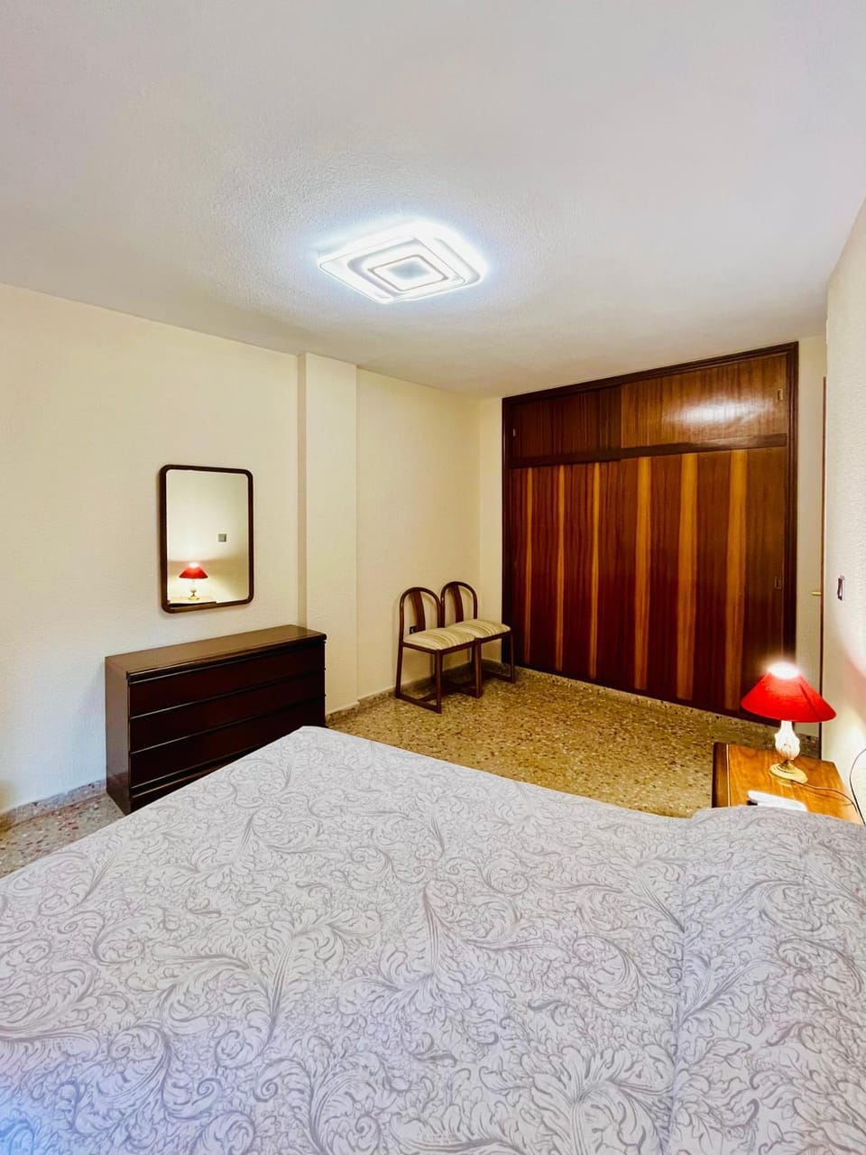 Bedroom, air conditioner