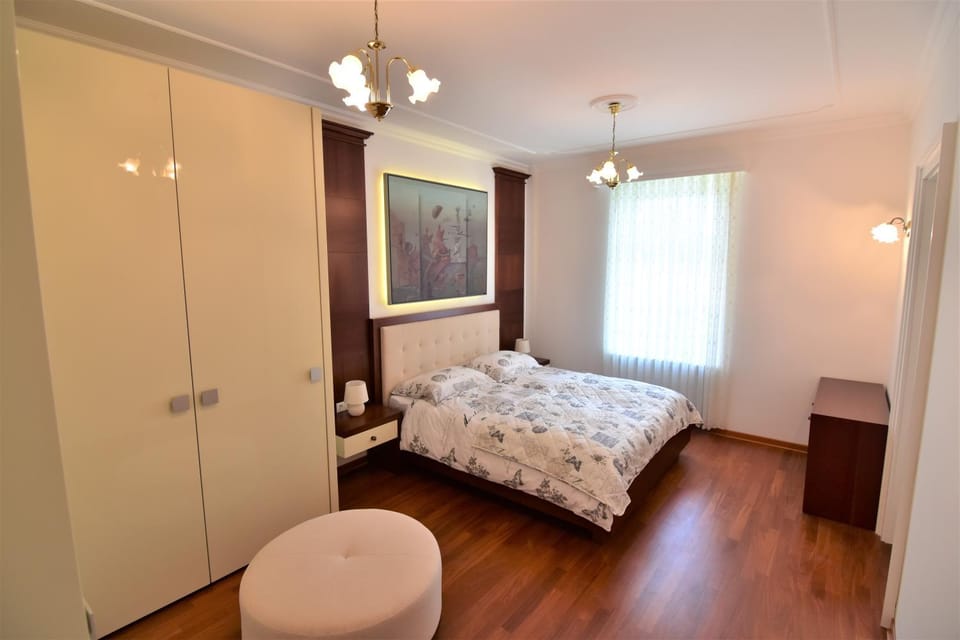 Bed, Bedroom, wardrobe