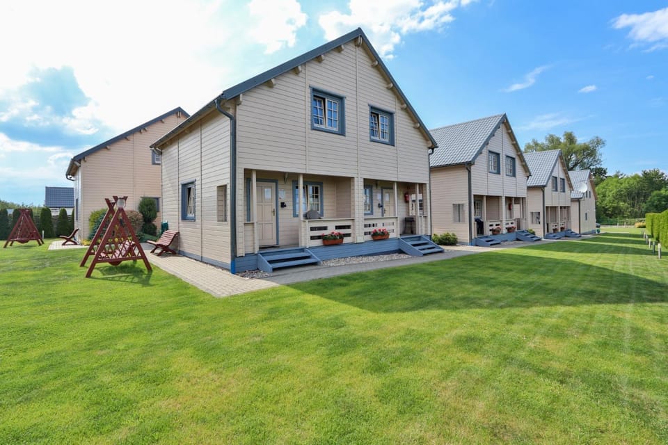 Property building, Garden, Garden view