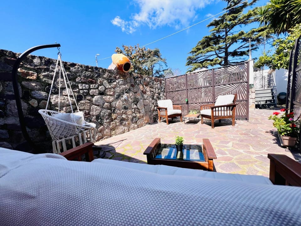 Patio, Balcony/Terrace