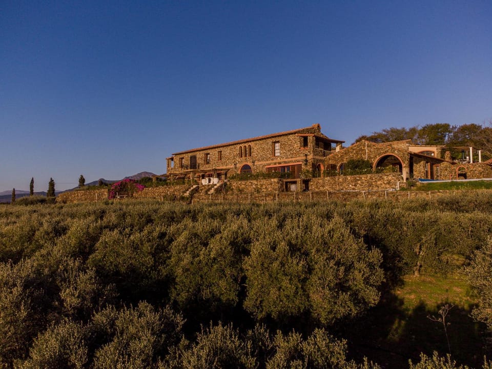 Property building, Natural landscape