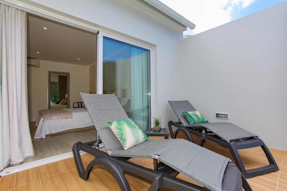 Balcony/Terrace, Balcony/Terrace