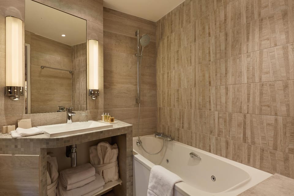 Hot Tub, Bathroom, Bath