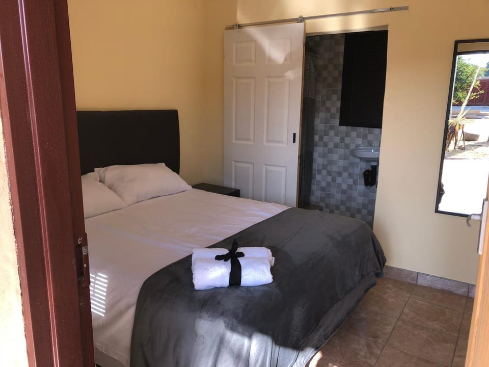 Maite Villa Lodge Bed and Breakfast in South Africa