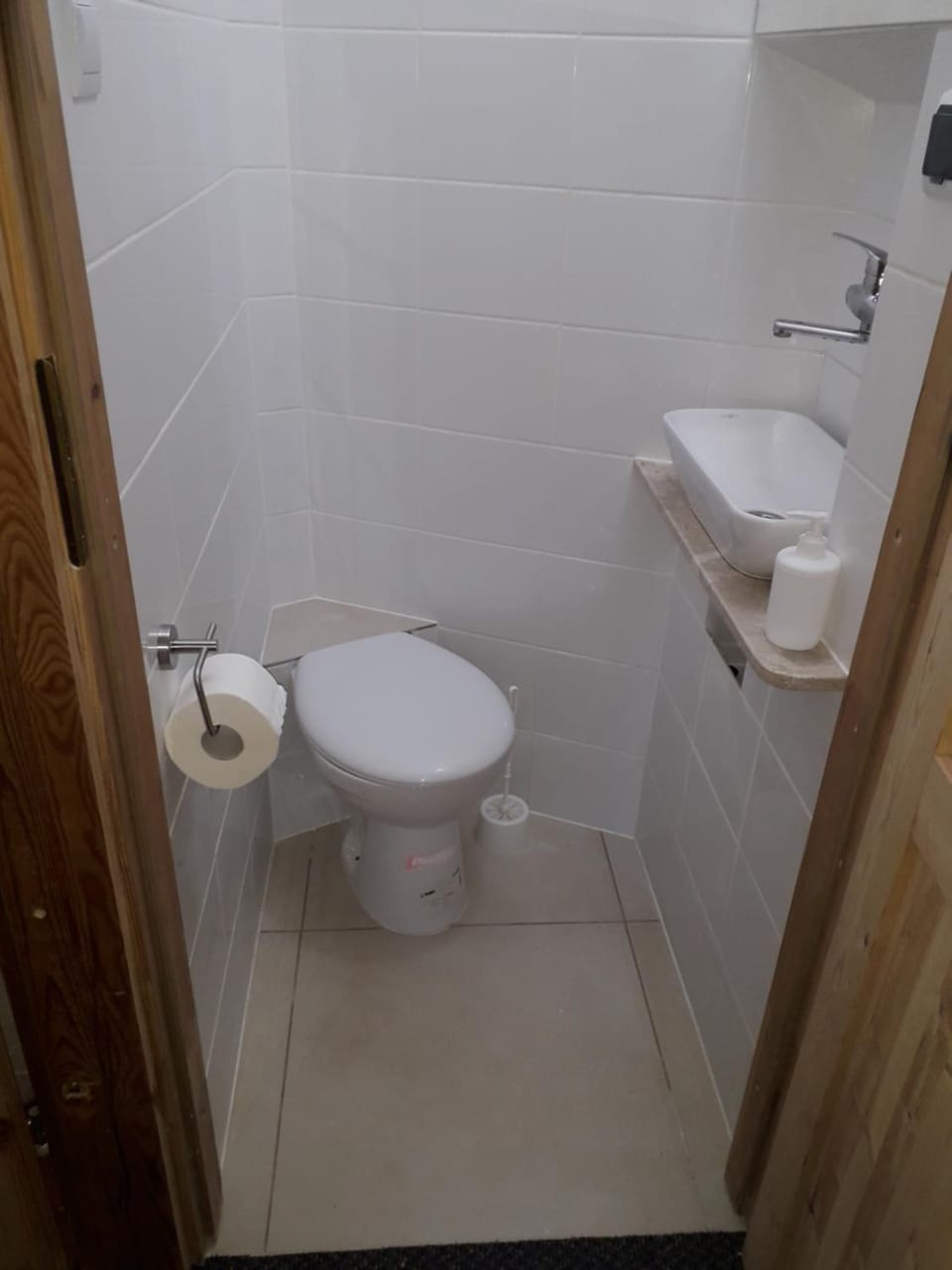 Dworek Cicha Noc Apartment in Greater Poland Voivodeship