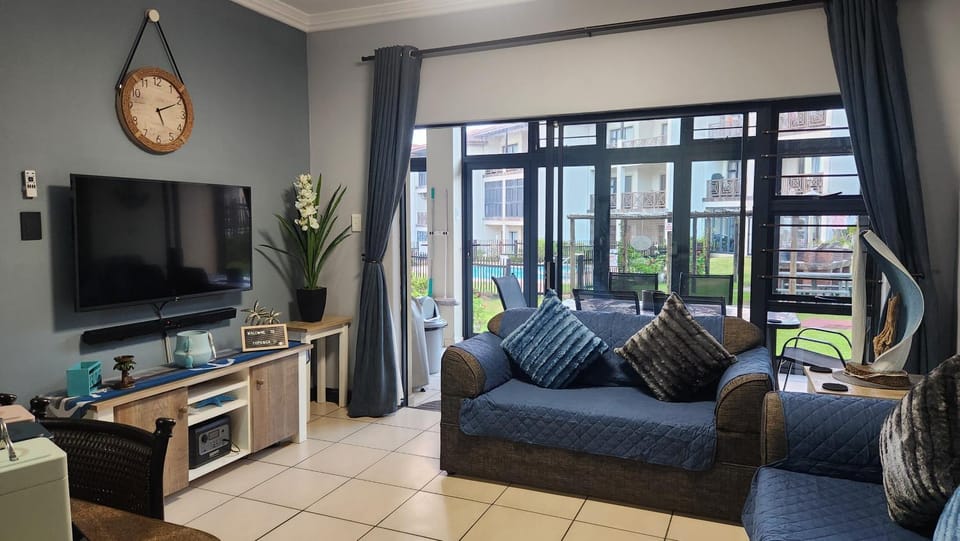 Topanga 17 Apartment in Margate