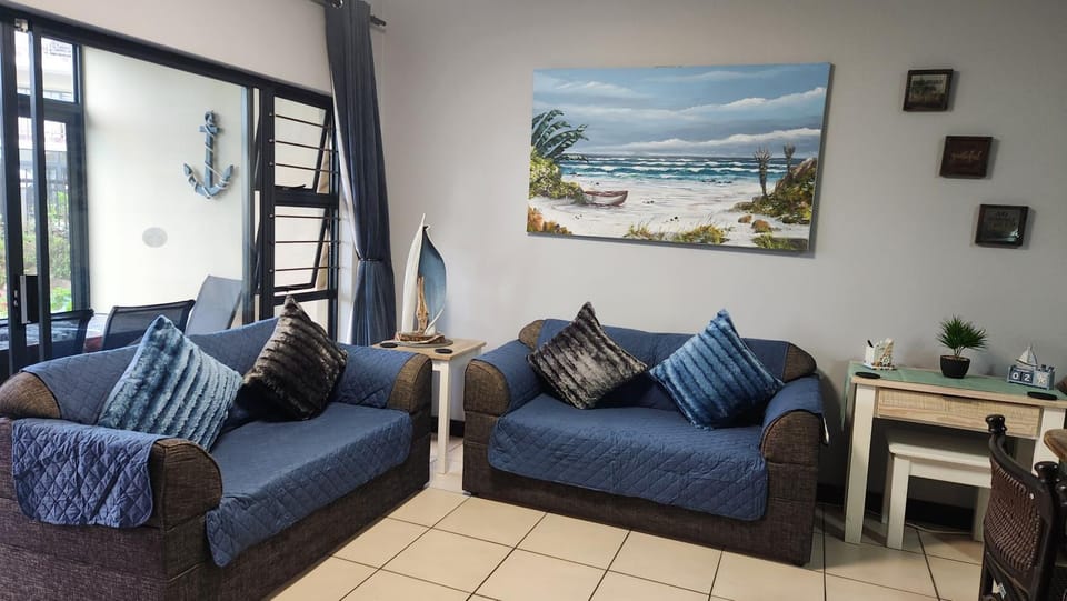 Topanga 17 Apartment in Margate