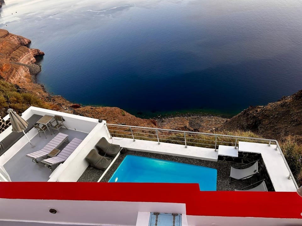 View (from property/room), Balcony/Terrace, Pool view