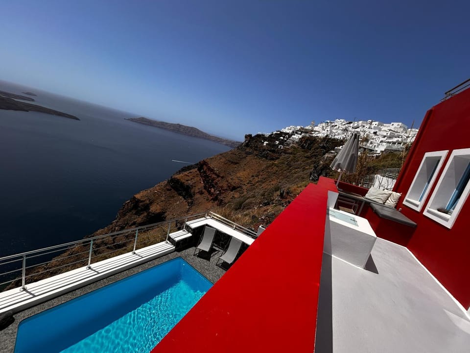 Balcony/Terrace, Pool view