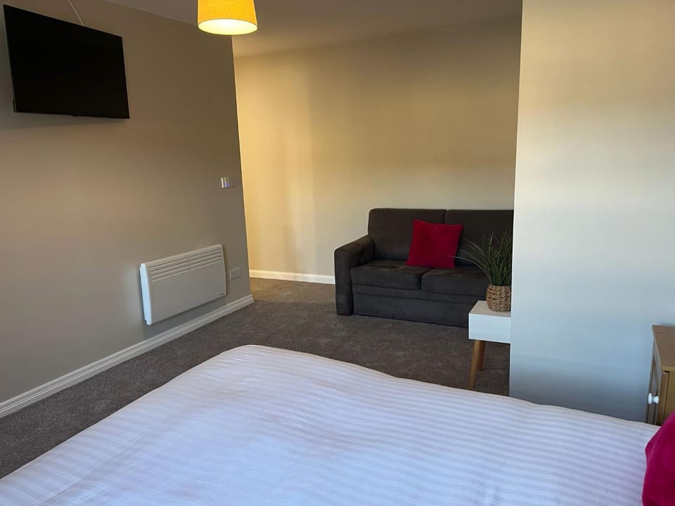 The Downshire Arms Apartments Hilltown Apartment in Northern Ireland