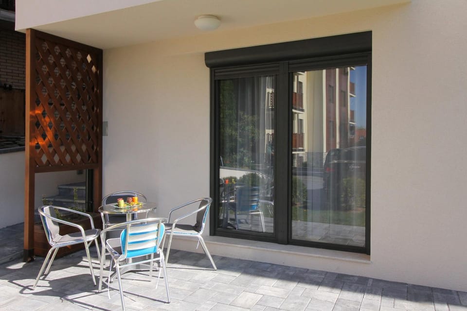 Patio, Balcony/Terrace