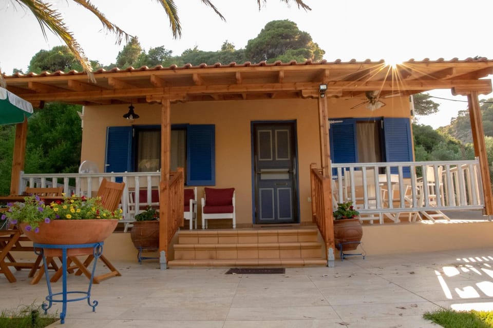 Property building, Balcony/Terrace