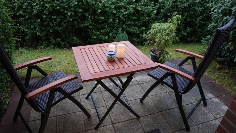 Garden, Balcony/Terrace