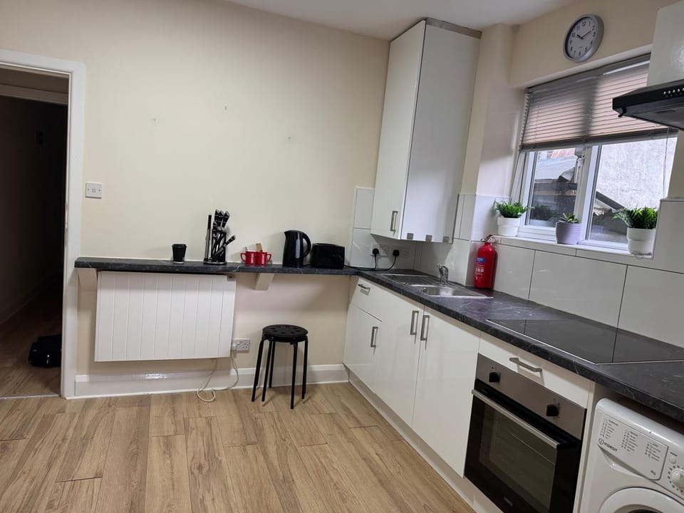 Station Lodge Apartment in London