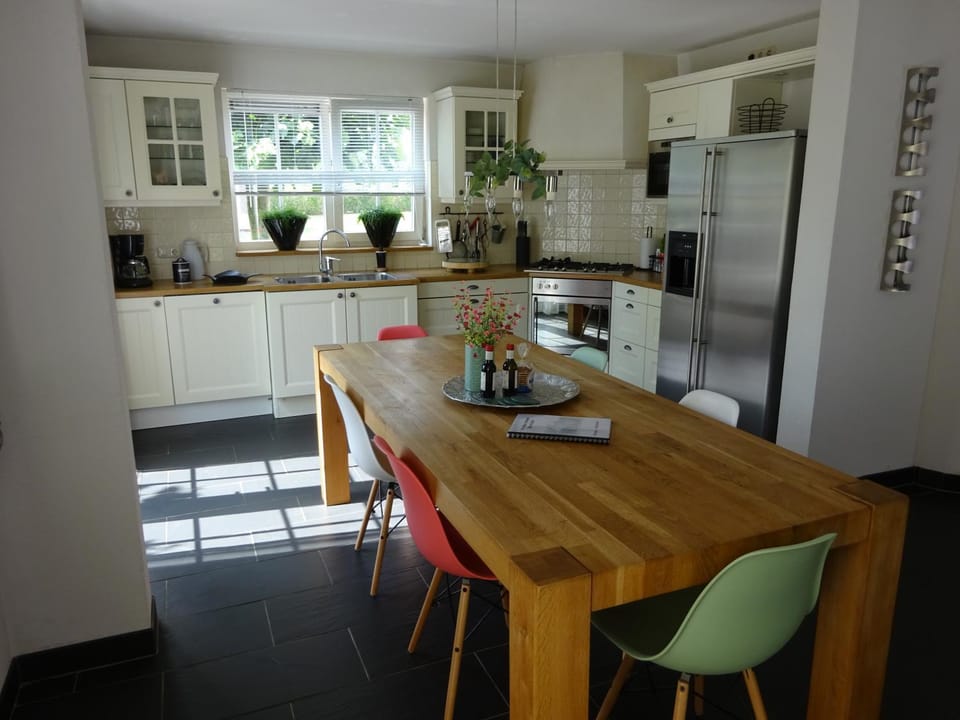 Holiday Home Zeewolde House in Zeewolde