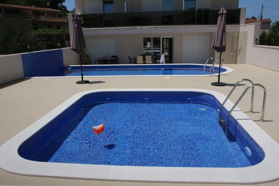 Zigovic Apartmani Bed and Breakfast in Ulcinj Municipality
