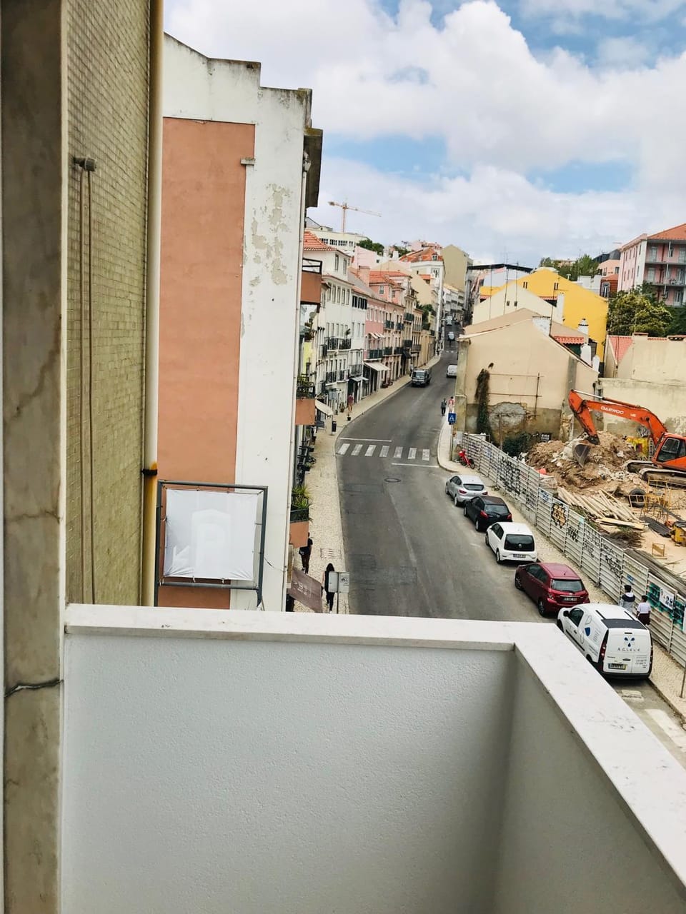 Neighbourhood, Balcony/Terrace, City view, Street view