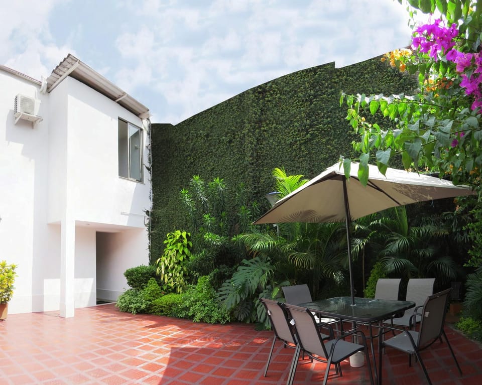 Patio, Garden