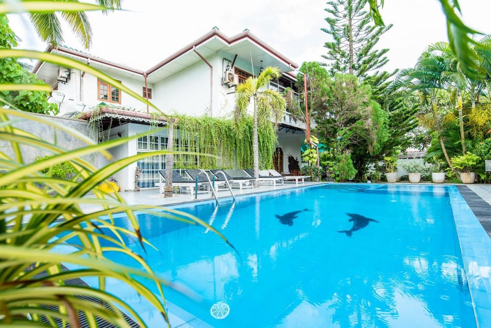 Property building, Swimming pool