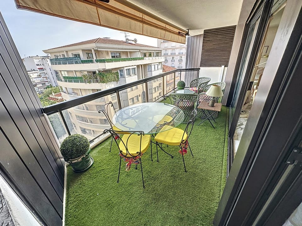 Balcony/Terrace, Balcony/Terrace