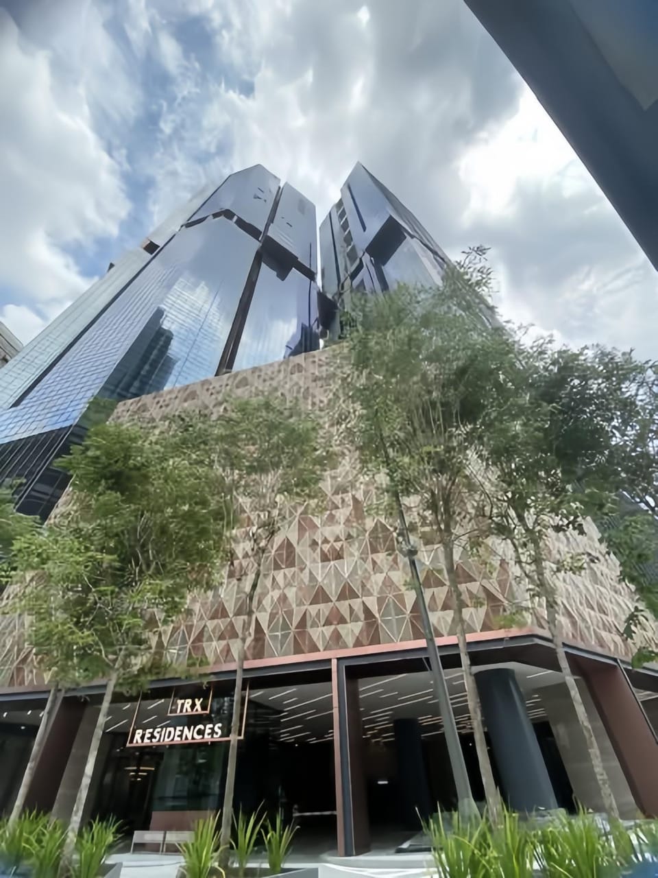 Property building, Facade/entrance