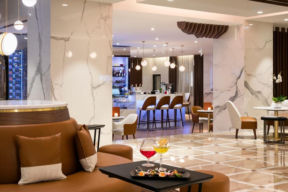 Lobby or reception, Lounge or bar
