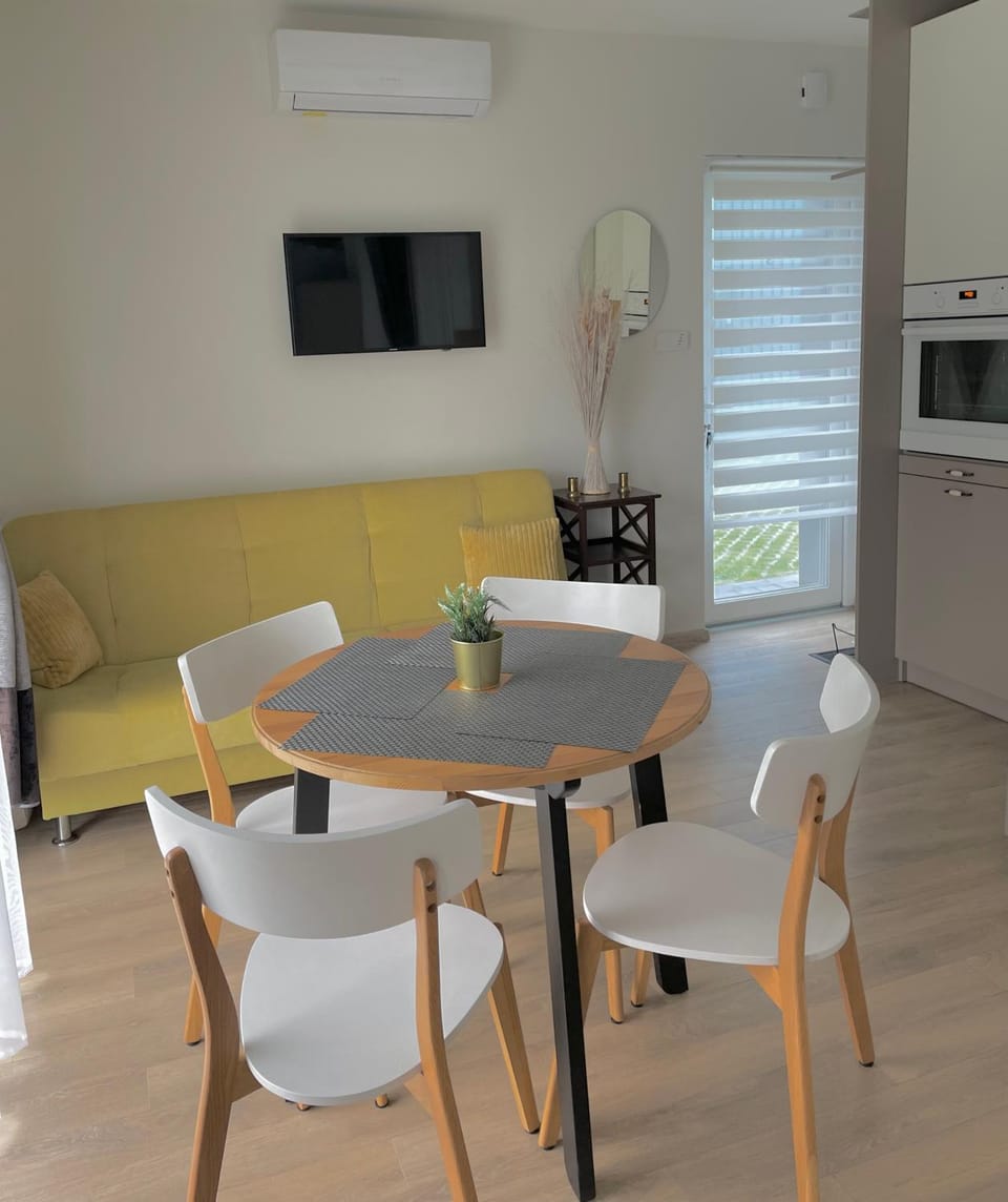 Vaivorykštė SL Apartment in Palanga