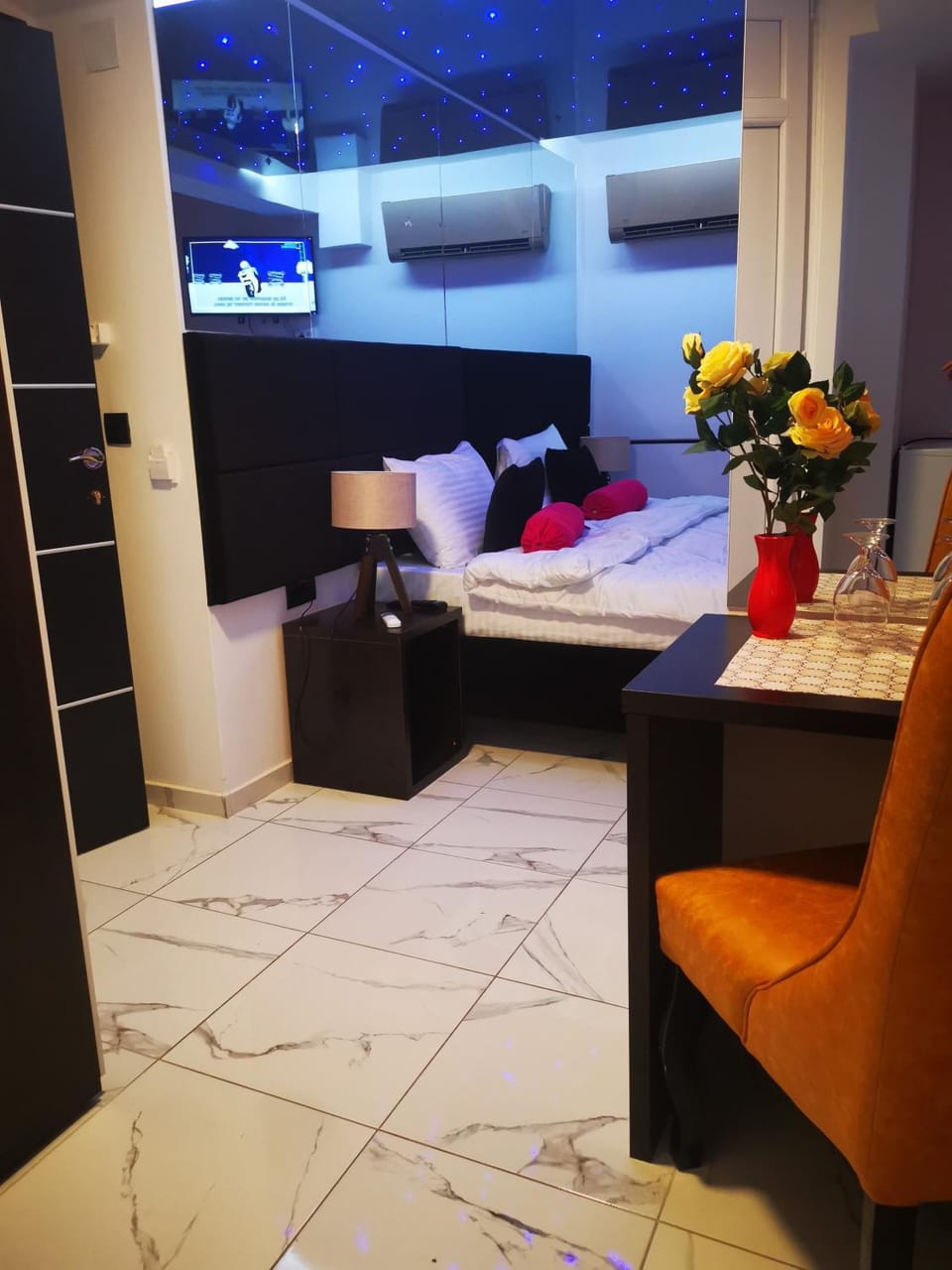 Living room, Seating area, Bedroom