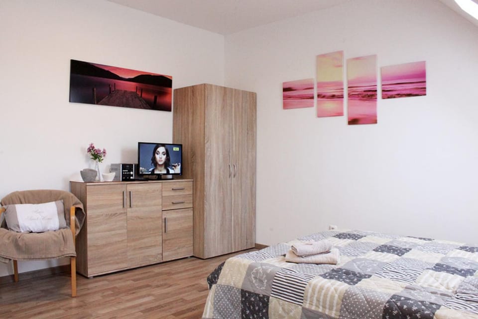 Ferienzimmer 1 Engelmann-Beck Apartment in Lower Saxony, Germany