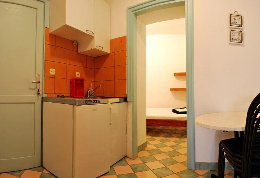Apartments Martina Brist Bed and Breakfast in Dubrovnik-Neretva County